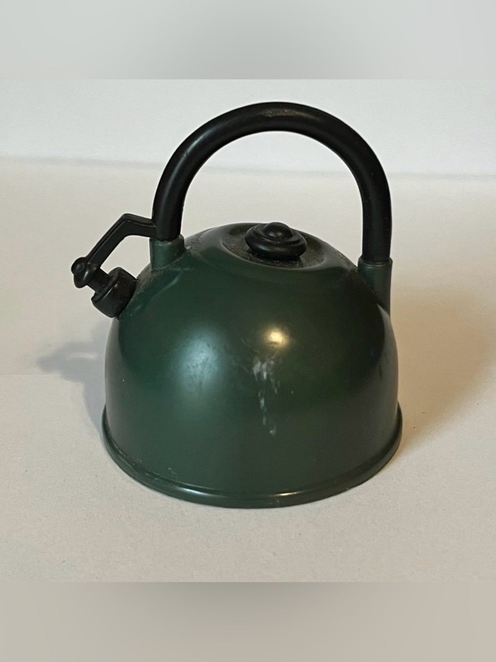 Vintage 1990s Tea Kettle Magnet